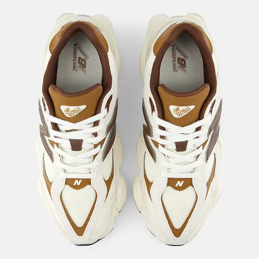 9060 BREAKFAST TEA SHOES