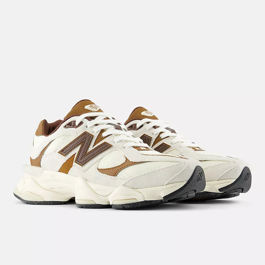 9060 BREAKFAST TEA SHOES